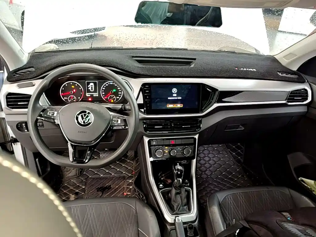 Volkswagen T-Cross — миниатюра 10