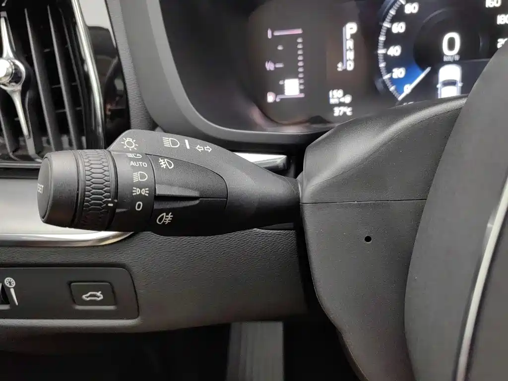Volvo XC60 — миниатюра 21