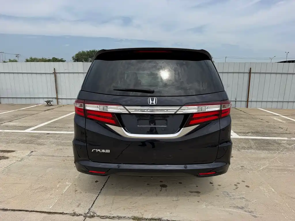 Honda Odyssey — миниатюра 5