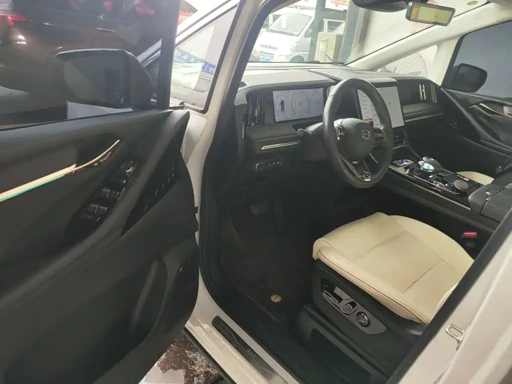 GAC Motor Trumpchi E9 — миниатюра 16