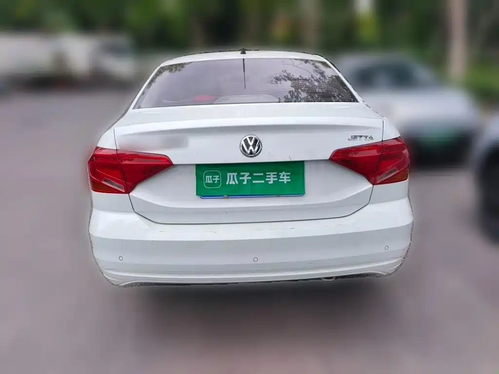 Volkswagen Jetta — миниатюра 3