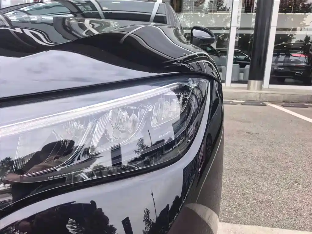 Mercedes-Benz EQE 2025 500 4MATIC