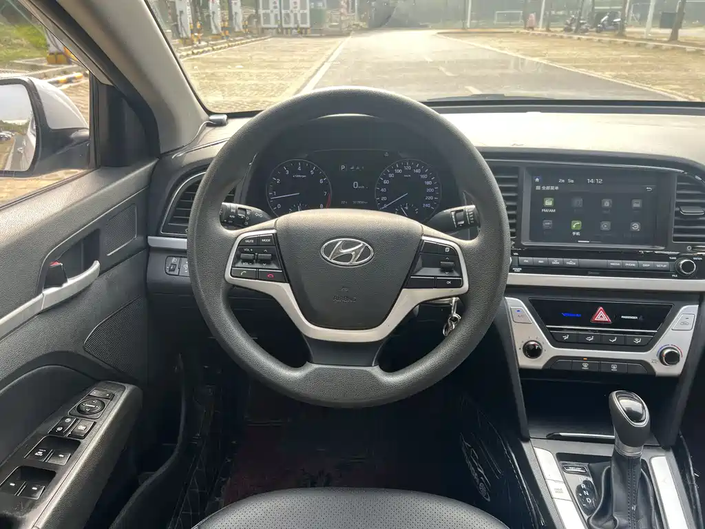 HYUNDAI LEAD