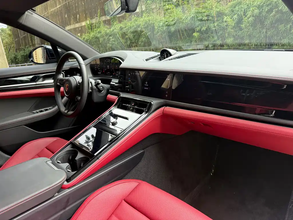 Porsche Panamera — миниатюра 9