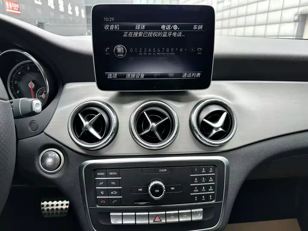 Mercedes-Benz CLA (Import) — миниатюра 13