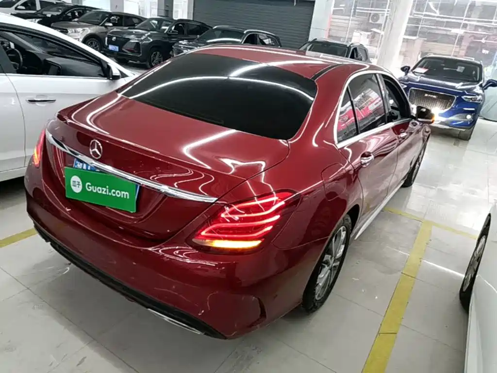 Mercedes-Benz C-Class — миниатюра 7