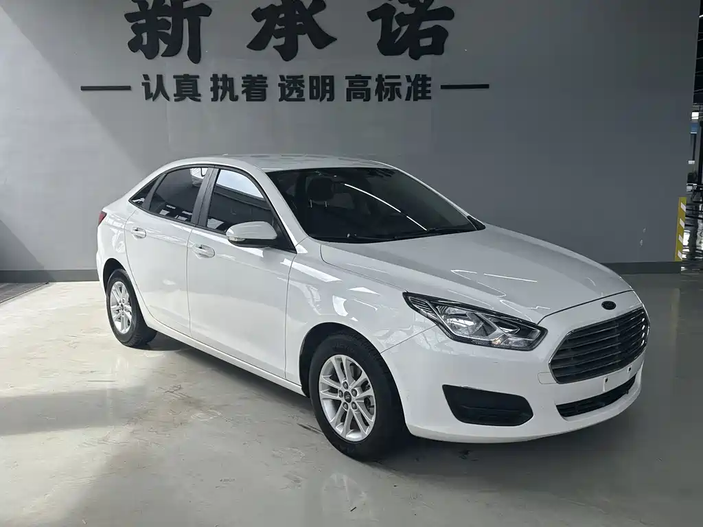 Ford Escort — миниатюра 2