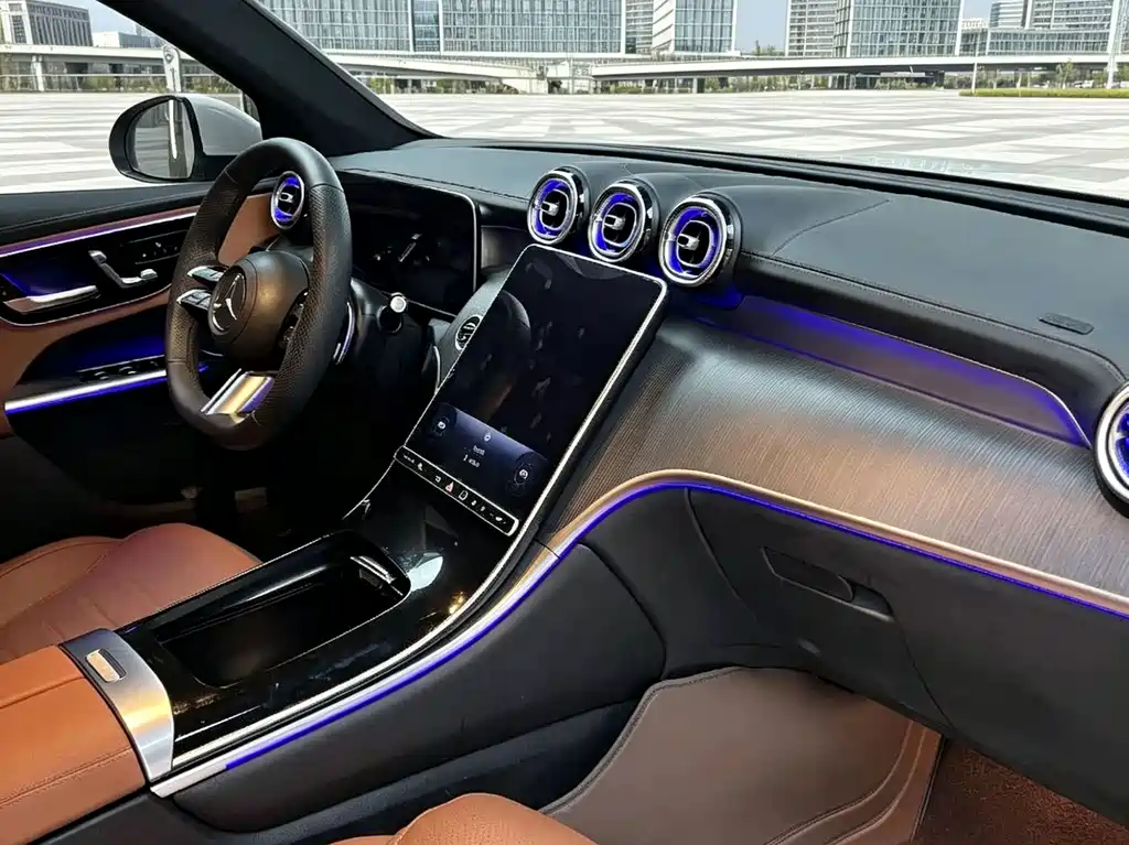Mercedes-Benz GLC — миниатюра 7