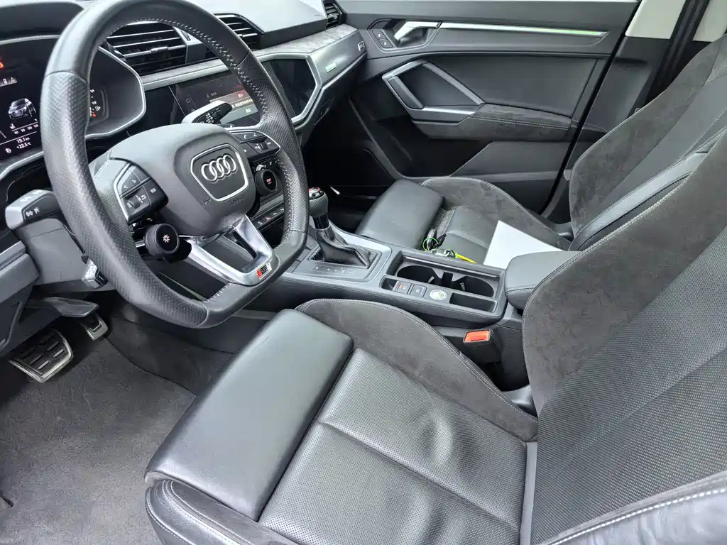 Audi Q3 Sportback — миниатюра 4