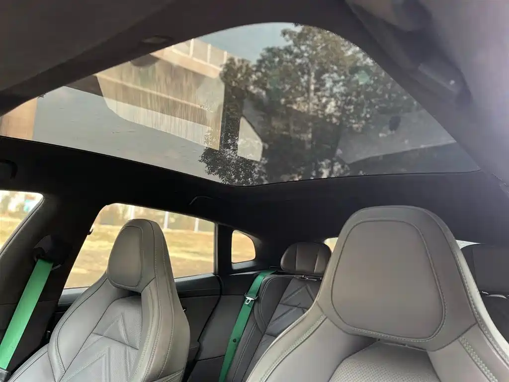 ZEEKR EXTREME KRYPTON 001