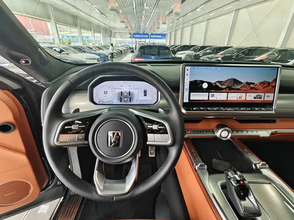 TANK TANK 700 NEW ENERGY