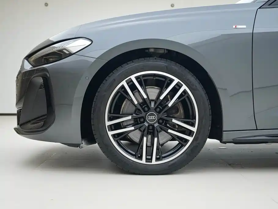 Audi Audi A5L — миниатюра 15