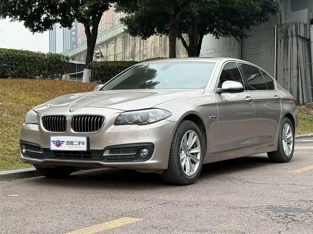 BMW 5 SERIES