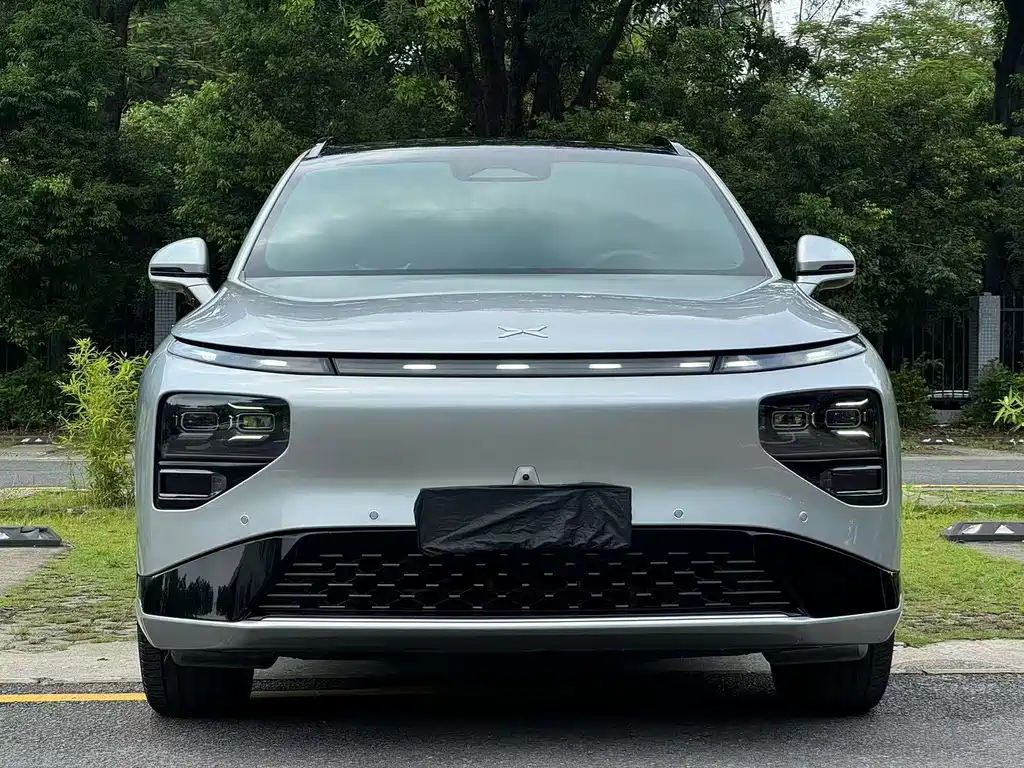XPeng G9 — миниатюра 2