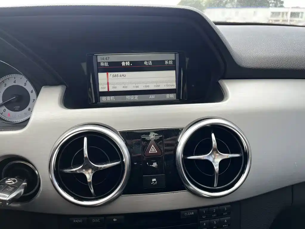 Mercedes-Benz GLK-Class — миниатюра 15