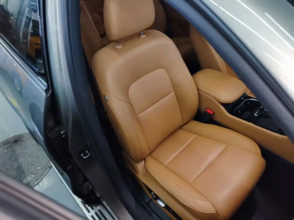 Li Auto Li ONE — миниатюра 25