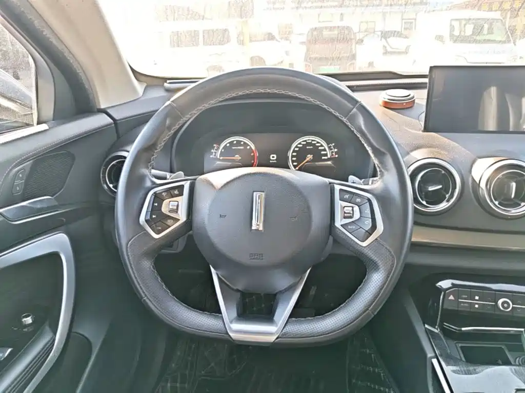 Wey Wey VV7 — миниатюра 11