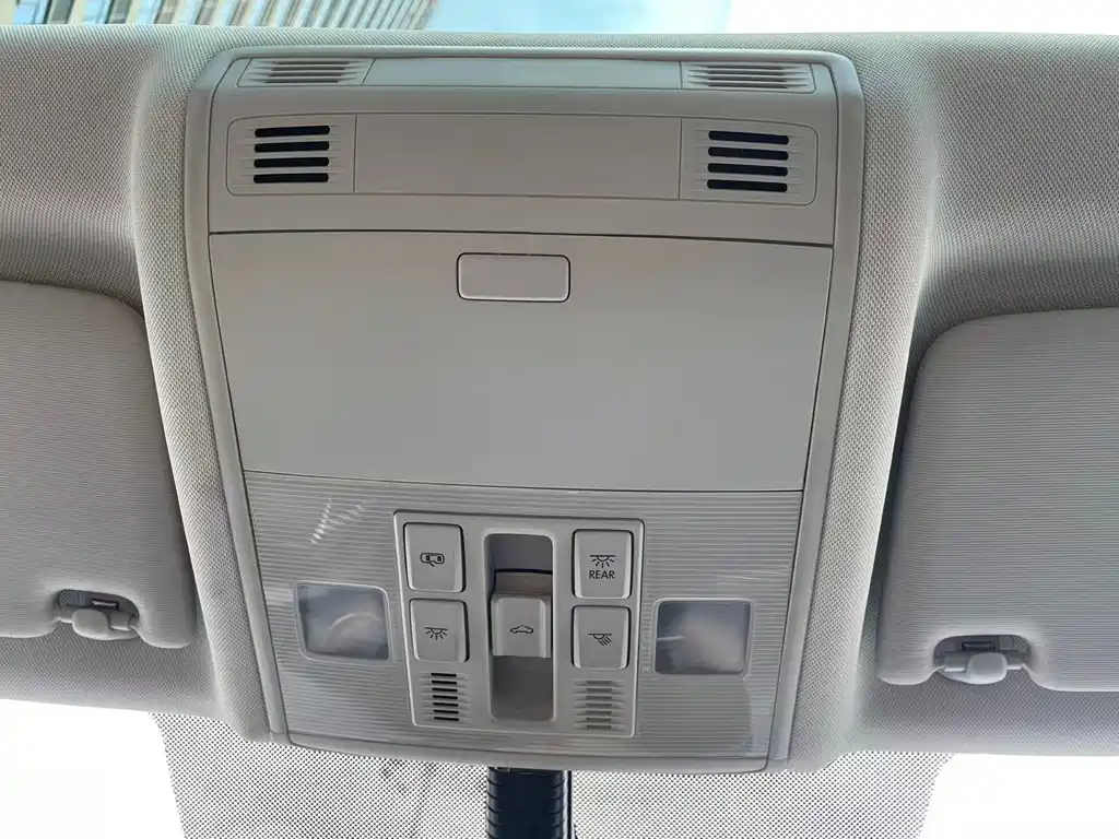 Volkswagen Golf — миниатюра 20