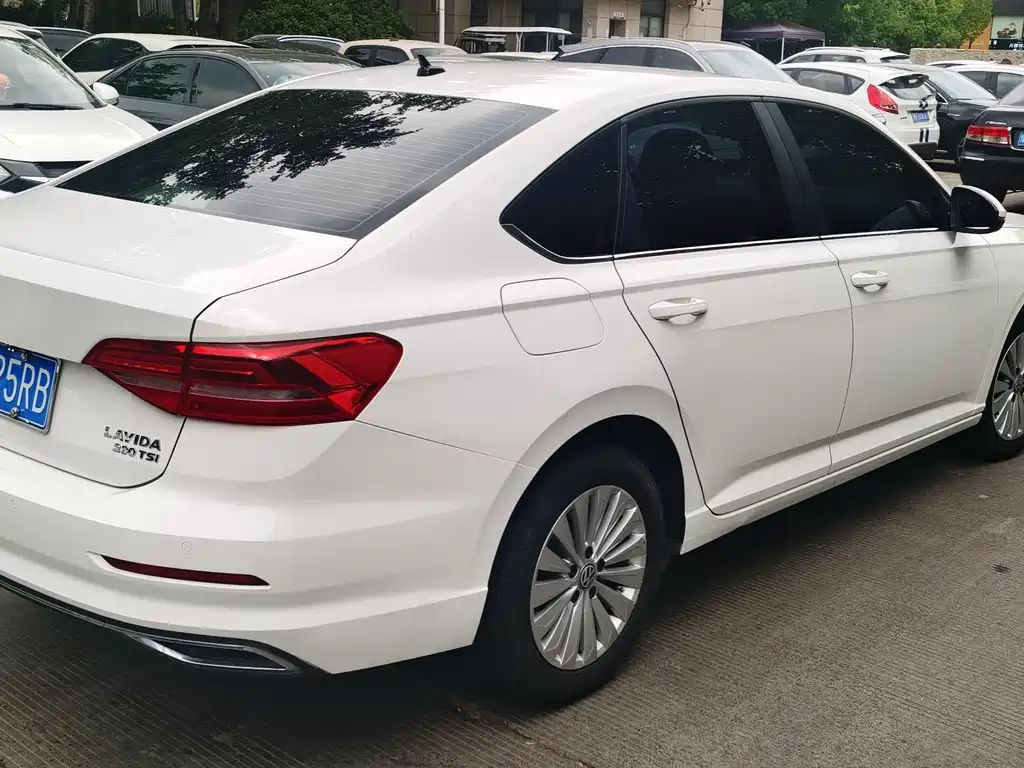 Volkswagen Lavida 2019 280TSI DSG Comfort VI