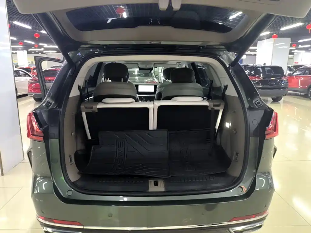 Roewe RX9 — миниатюра 19