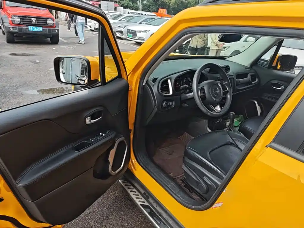 Jeep Renegade — миниатюра 16