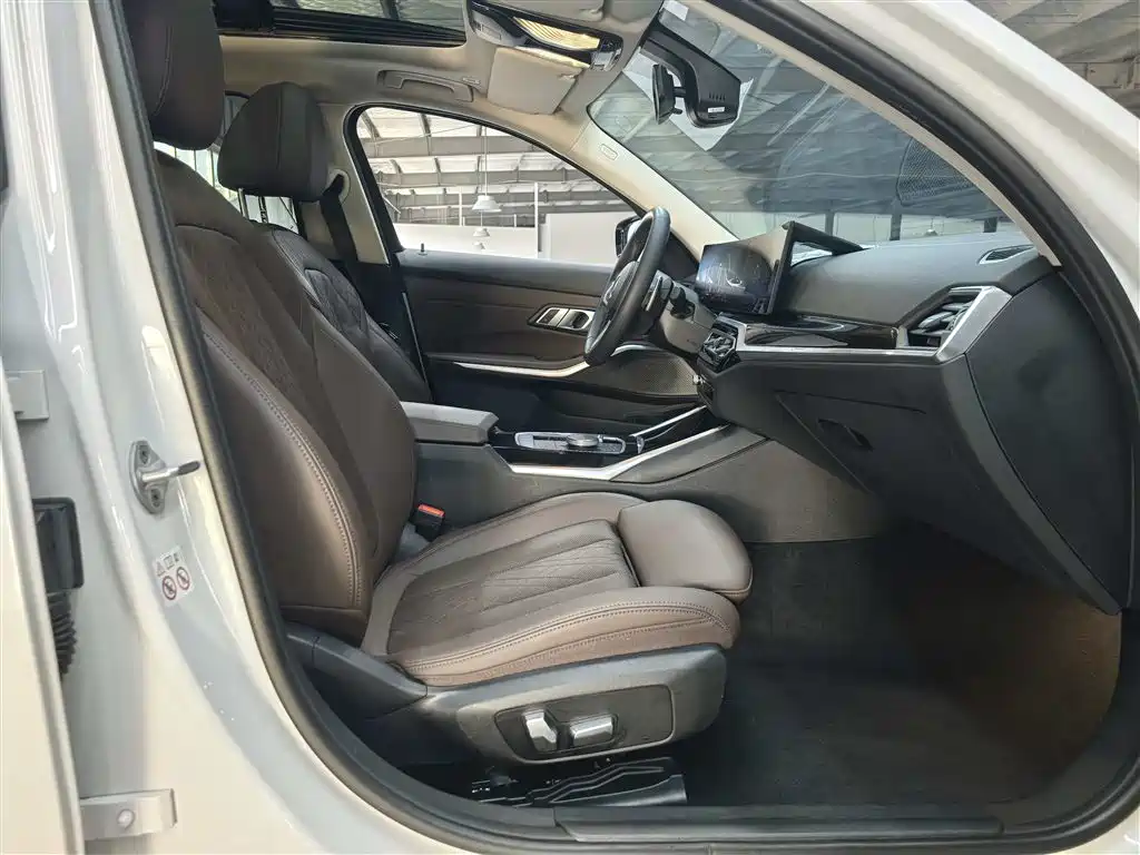 BMW 3 Series 3 2023 320Li M Sport