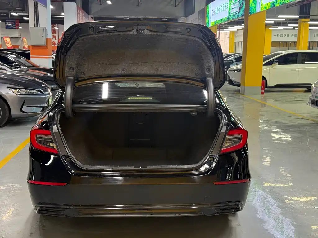 Honda Accord — миниатюра 24