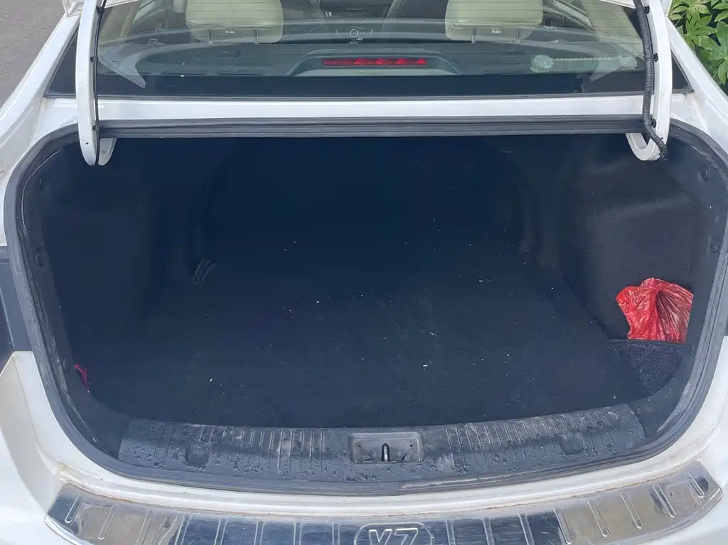 Changan V7 — миниатюра 15