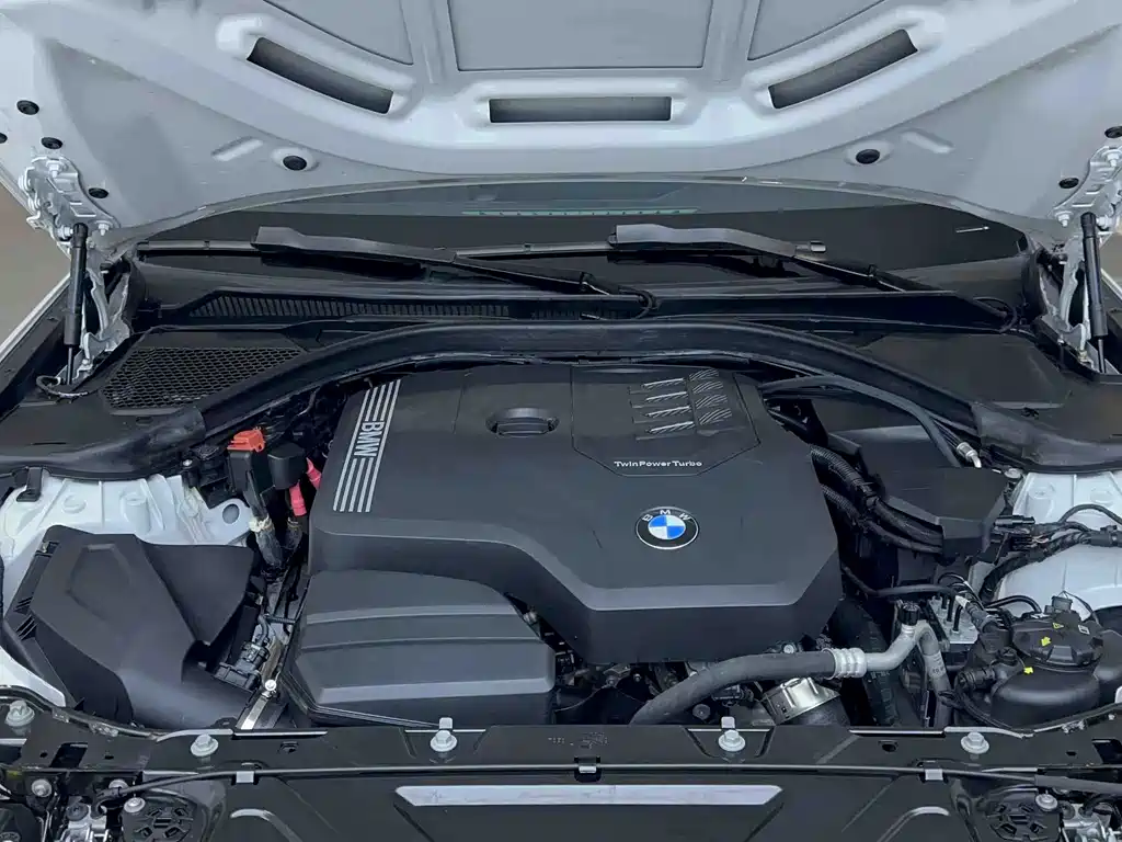 BMW 3 Series — миниатюра 20