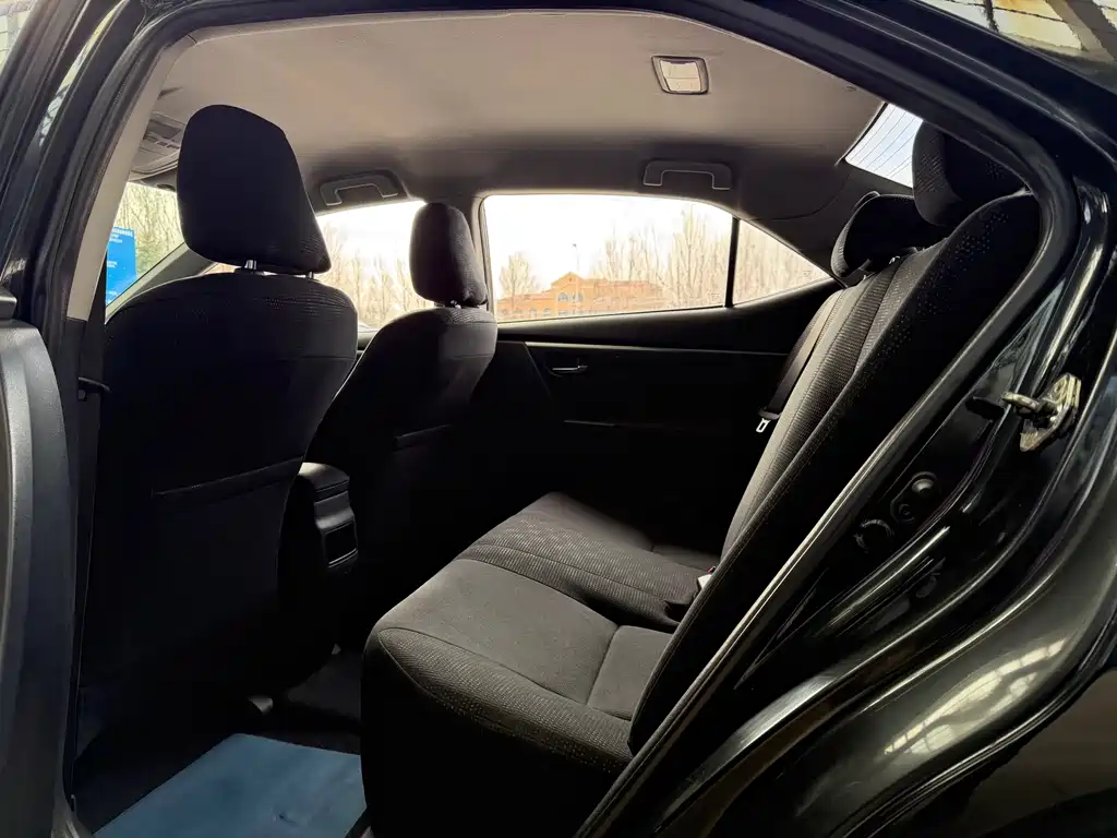 Toyota Corolla — миниатюра 19