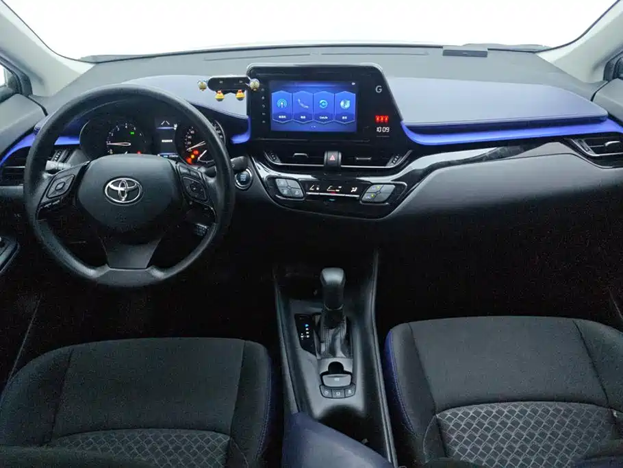 Toyota C-HR — миниатюра 12