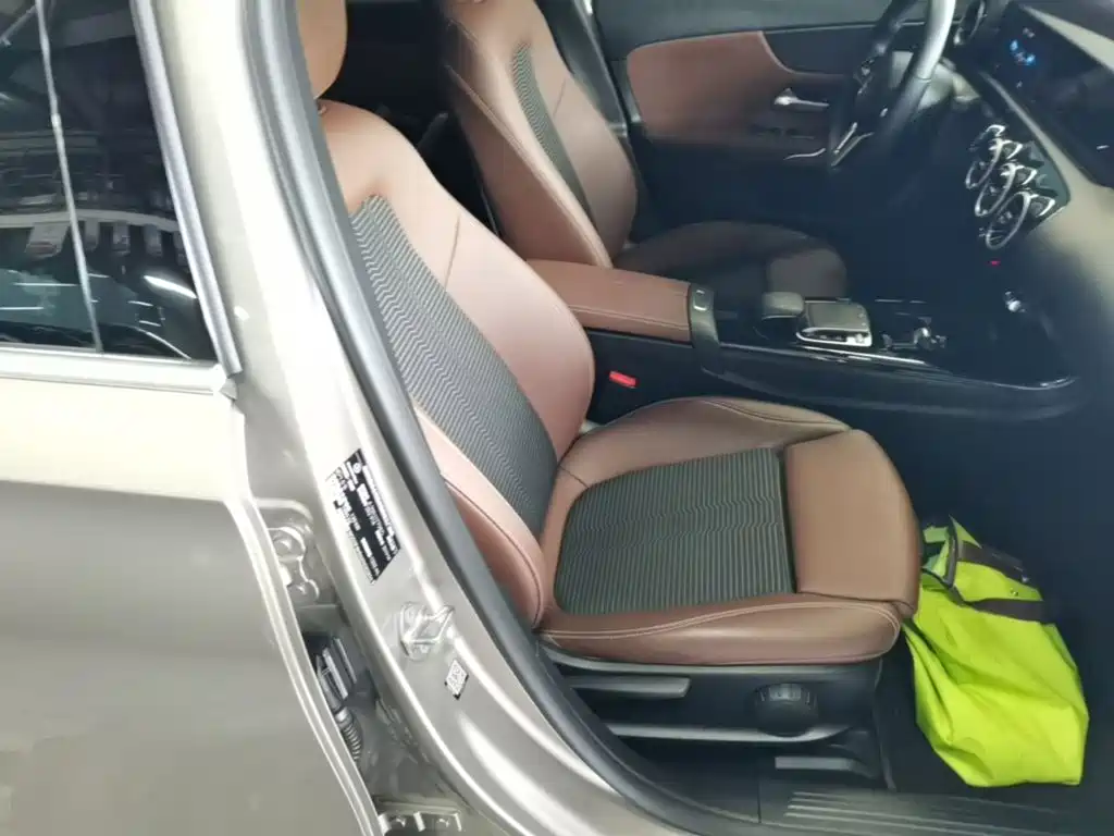 Mercedes-Benz A-Class (Import) — миниатюра 25