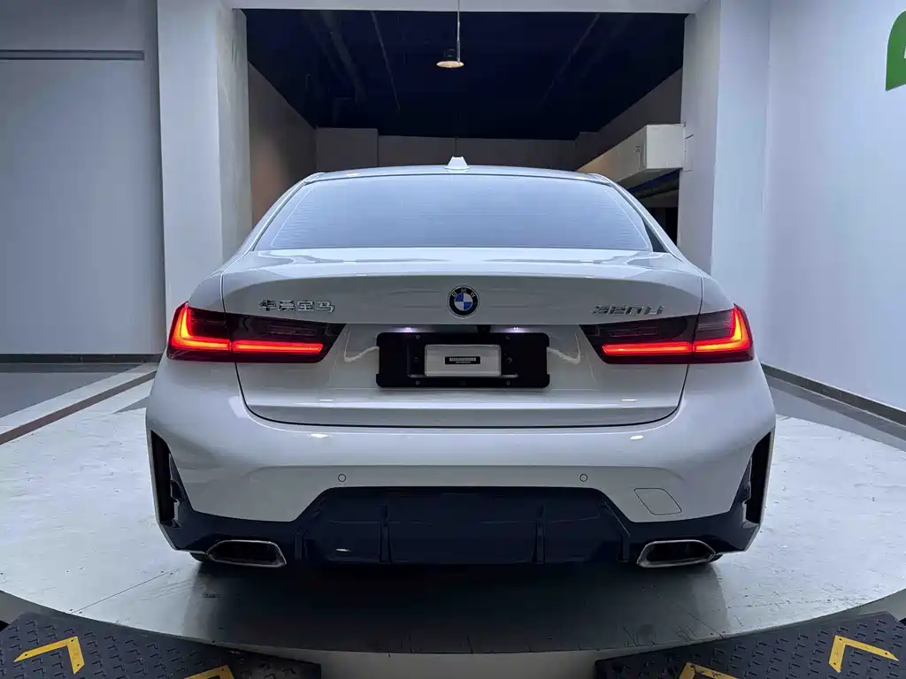 BMW 3 Series — миниатюра 4