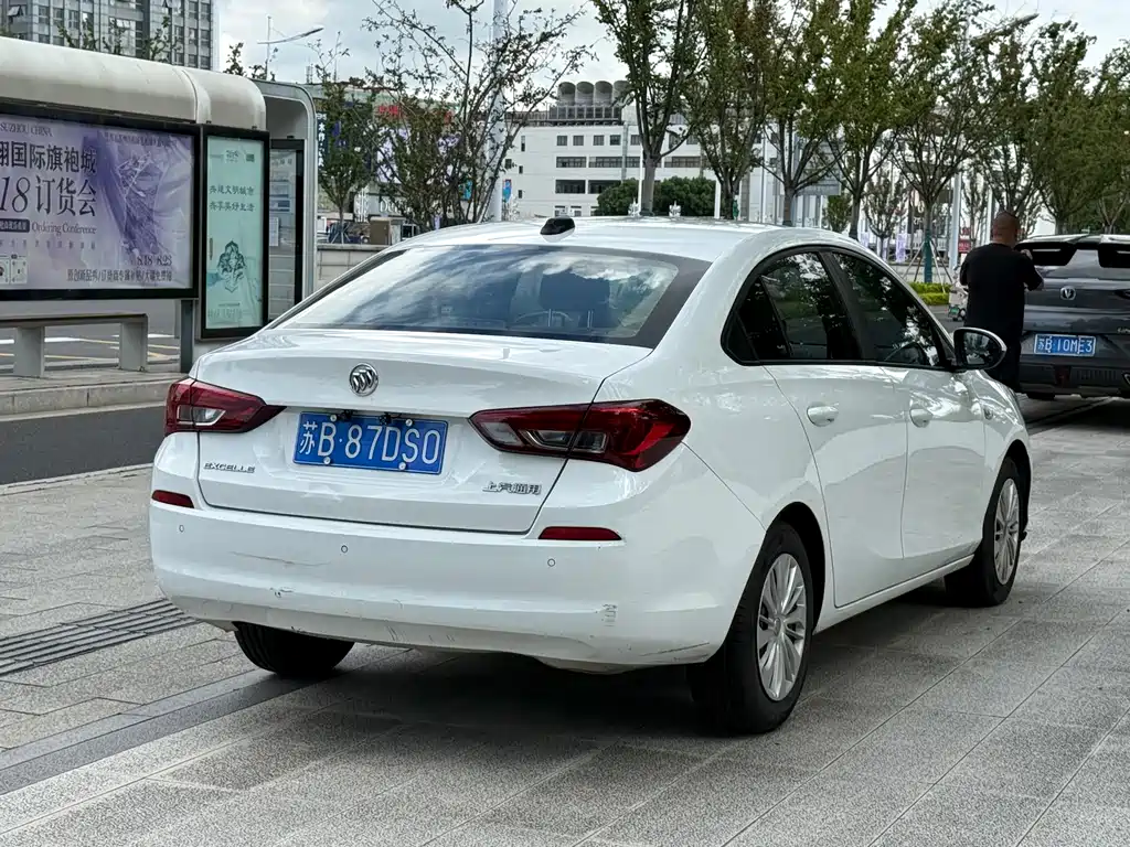 Buick Excelle — миниатюра 10