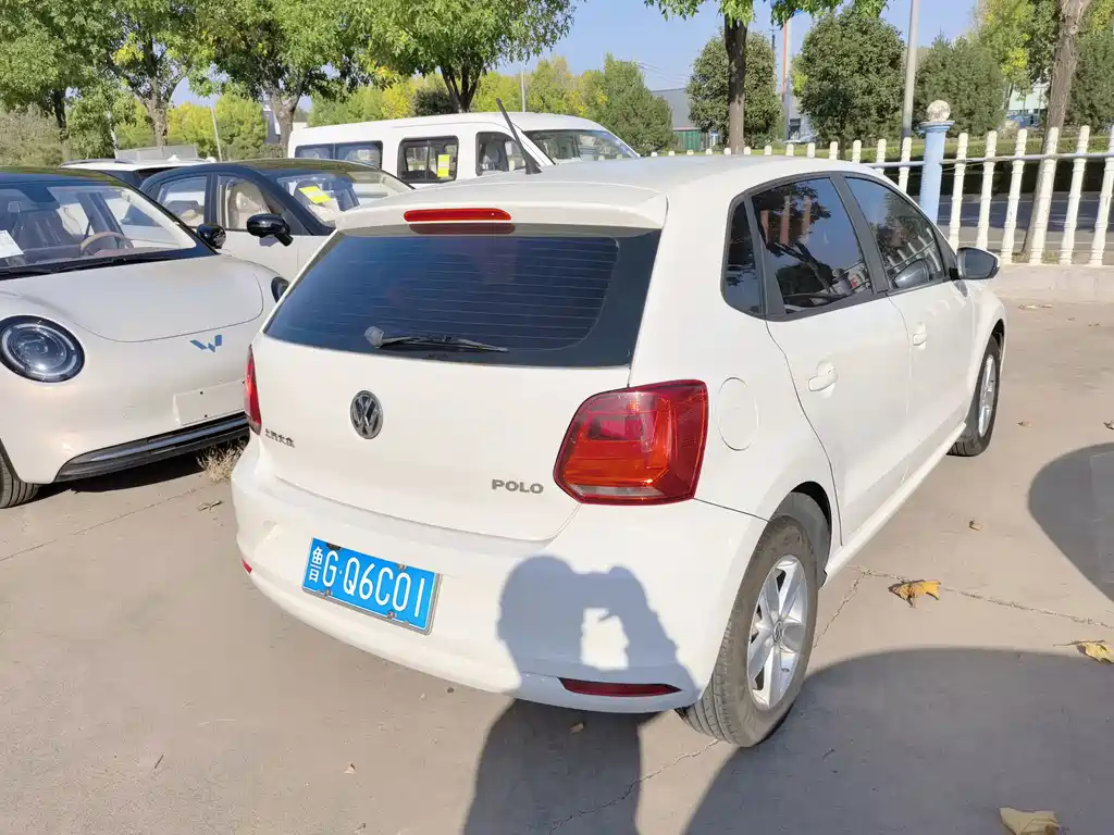 Volkswagen Polo — миниатюра 4