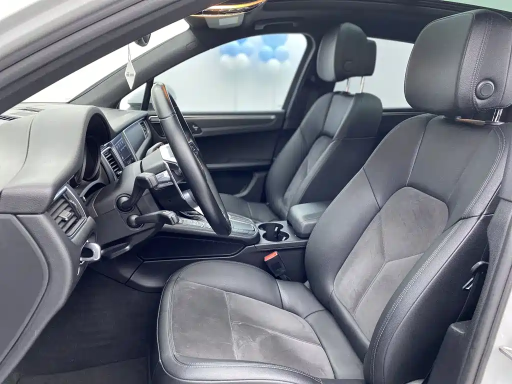 Porsche Macan — миниатюра 15