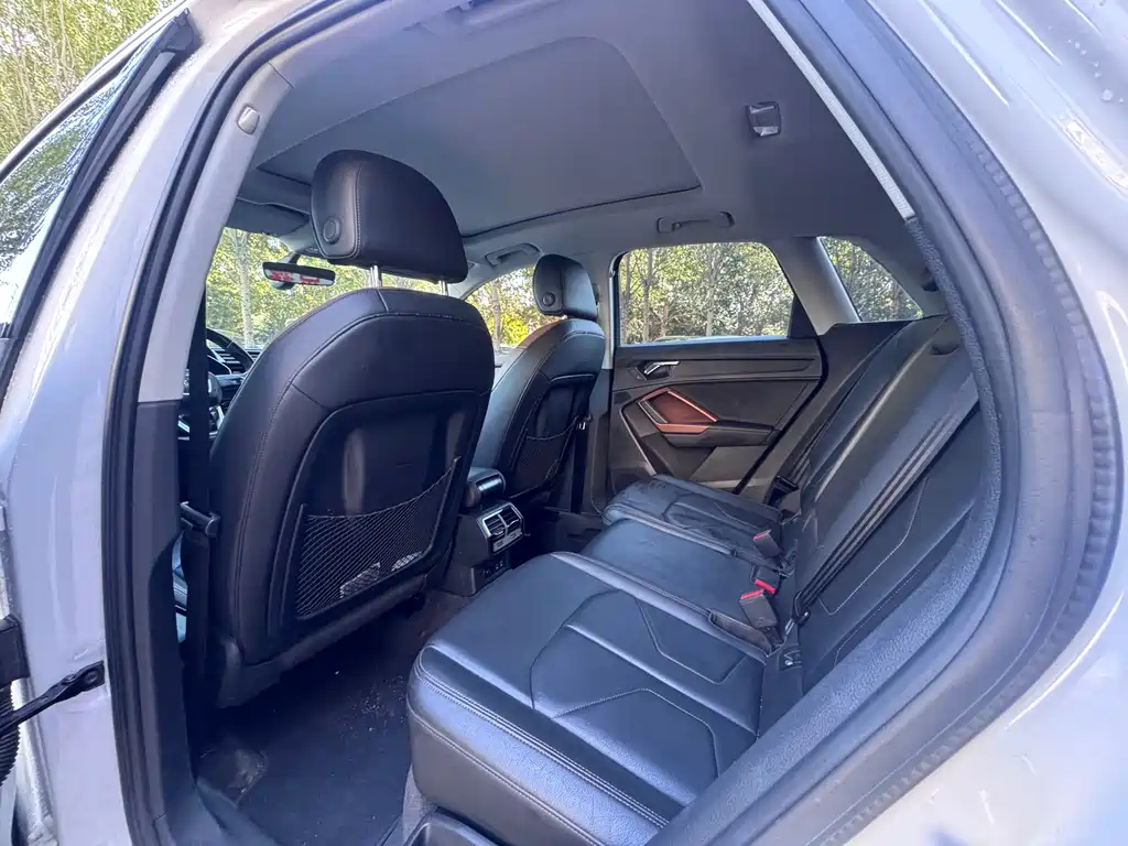 Audi Q3 — миниатюра 5