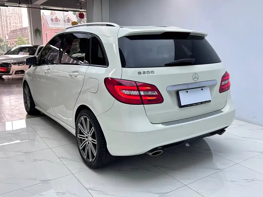 Mercedes-Benz B-Class — миниатюра 5