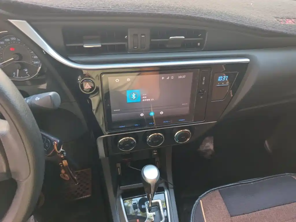 Toyota Corolla — миниатюра 6