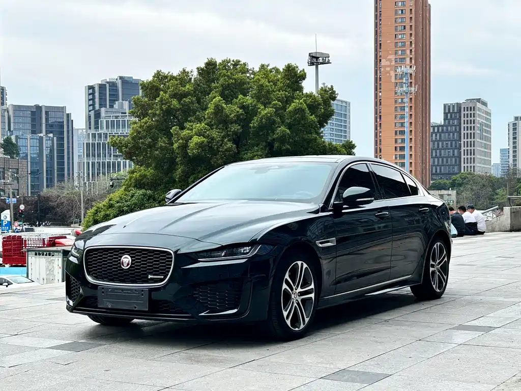 Купить Jaguar XEL