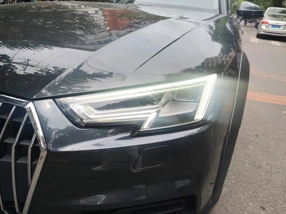 Audi A4 (Import) — миниатюра 5