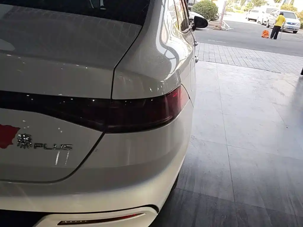 BYD Qin PLUS — миниатюра 8