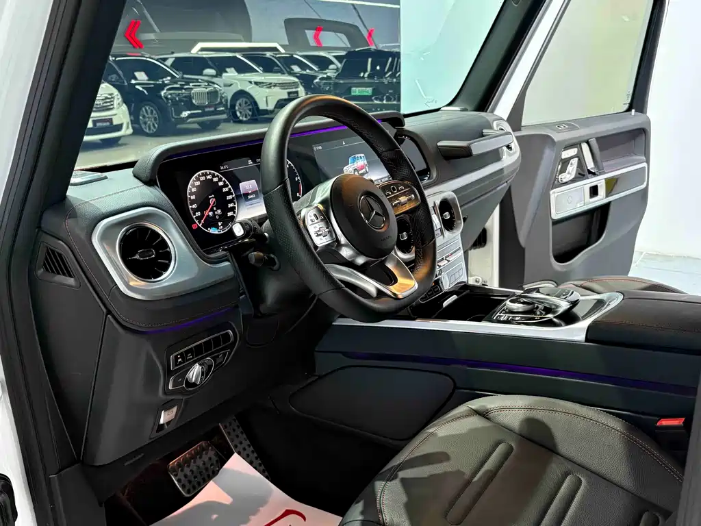 Mercedes-Benz G-Class — миниатюра 11
