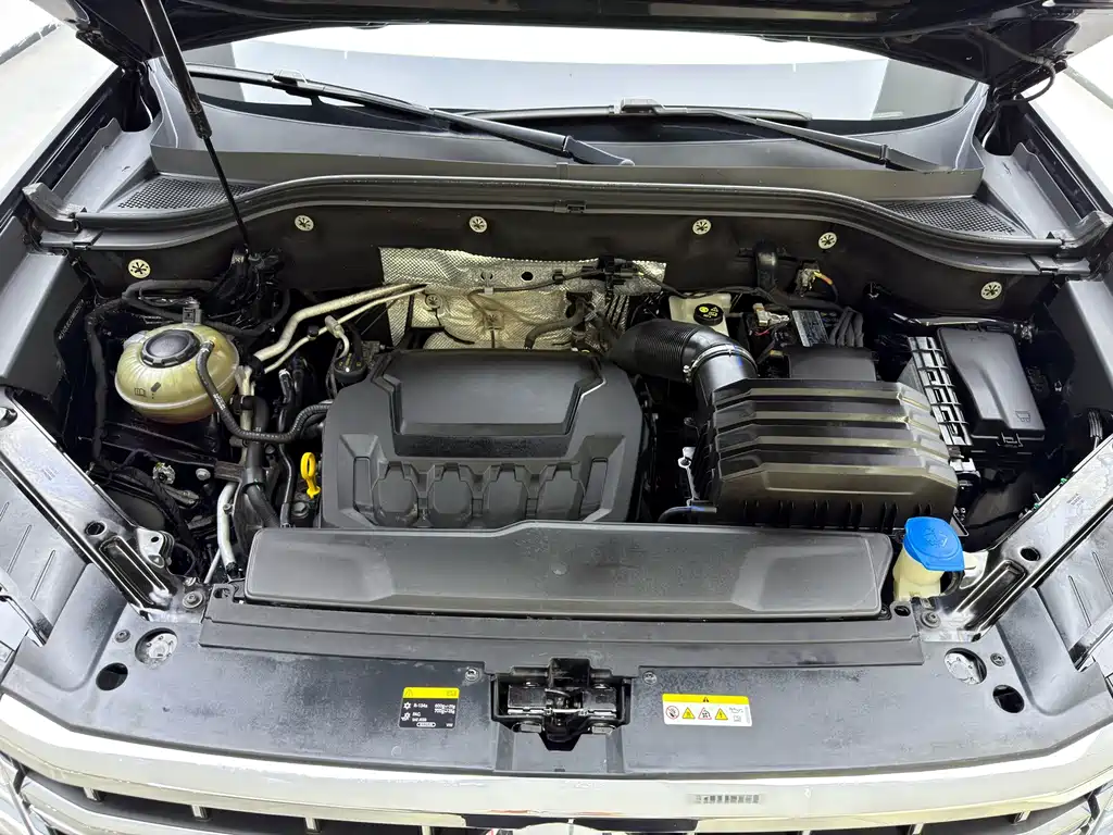 Volkswagen Teramont — миниатюра 8