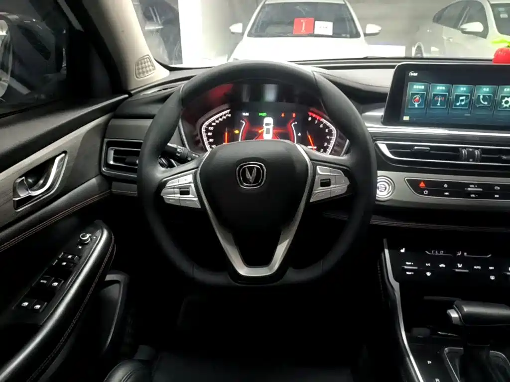 Changan CS75 — миниатюра 11