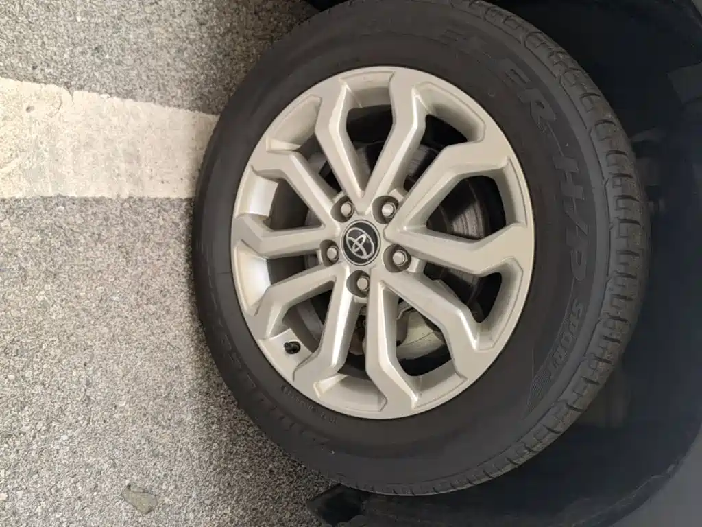 Toyota Frontlander — миниатюра 23
