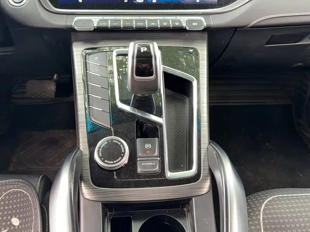 Geely Boyue — миниатюра 11