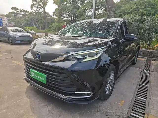 Toyota Sienna