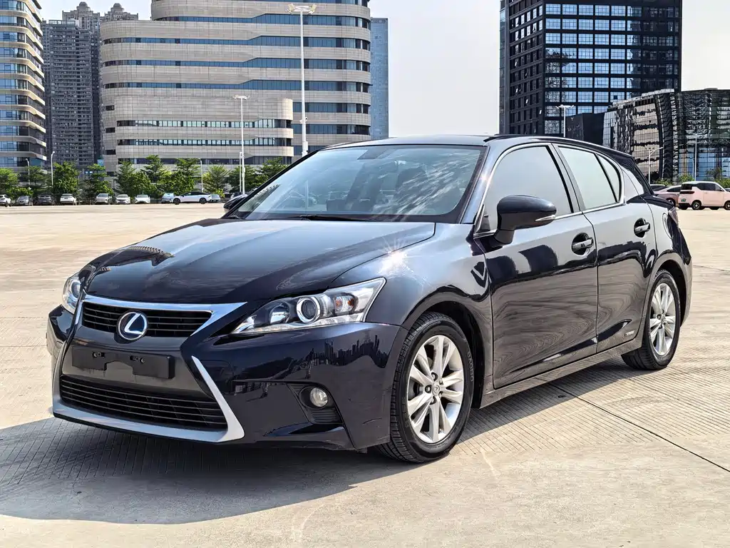 Lexus CT 2014