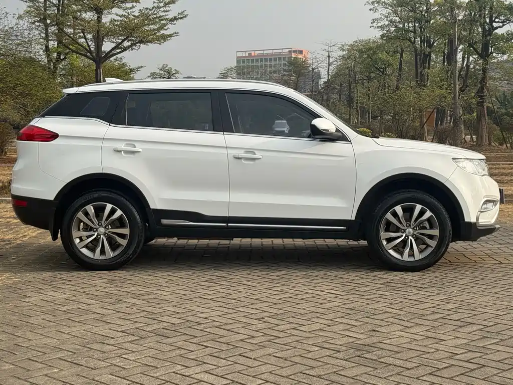 GEELY AUTOMOBILE BOYUE